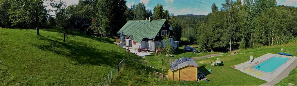Na Sluneční pohádková chaloupka ve Sladké díře Príchovice Exterior foto